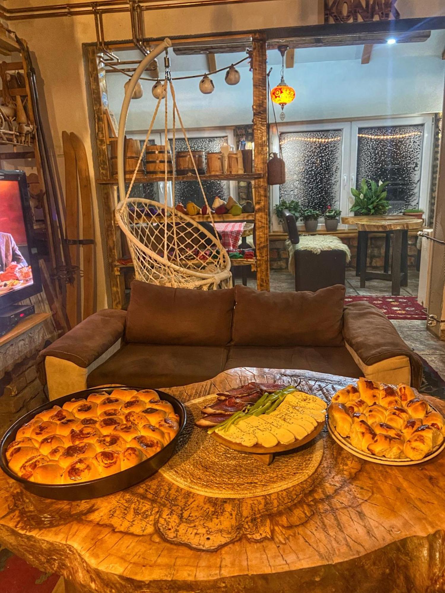 Konak Umoljani Exteriér fotografie