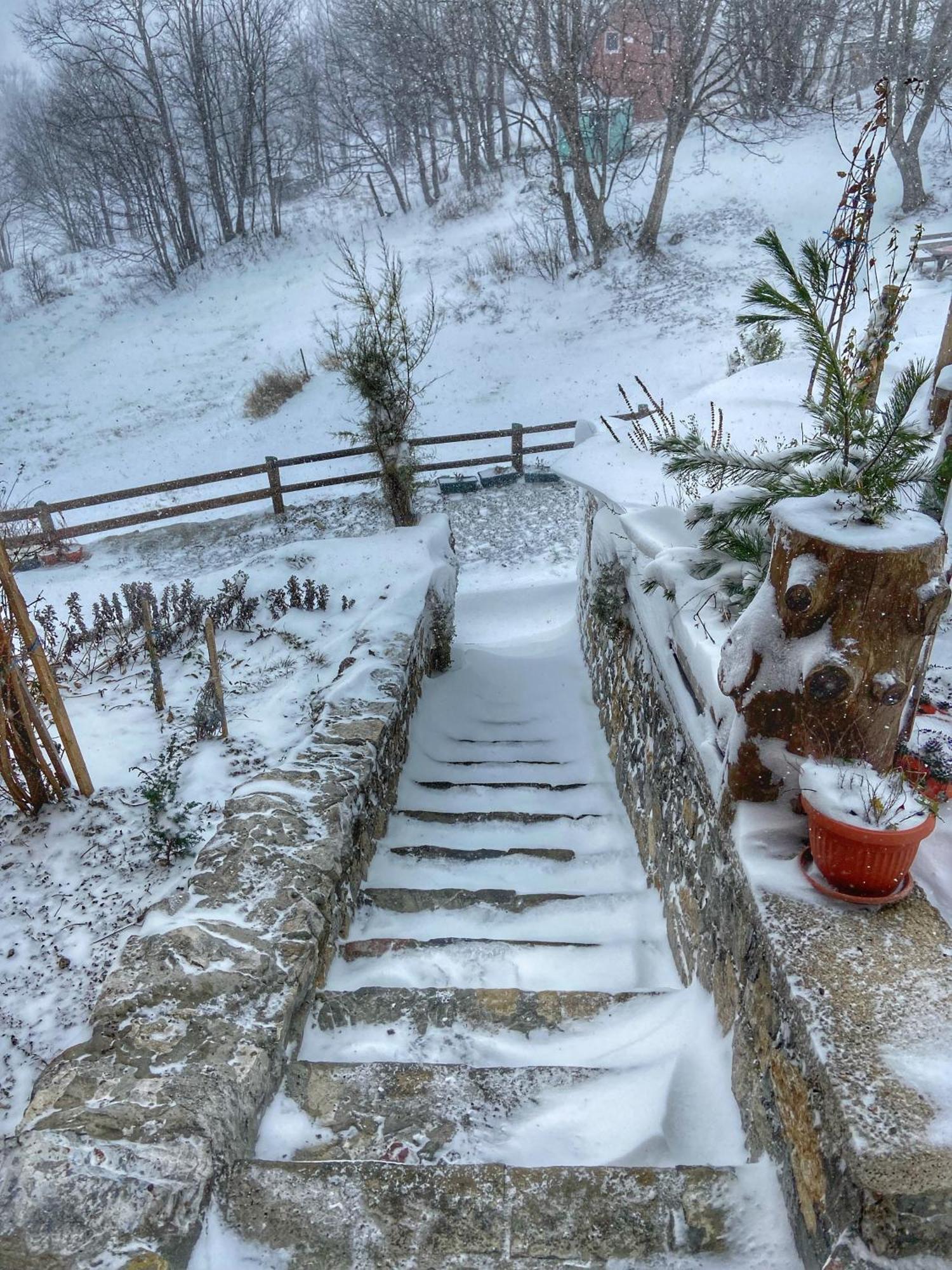 Apartmán Konak Umoljani Exteriér fotografie