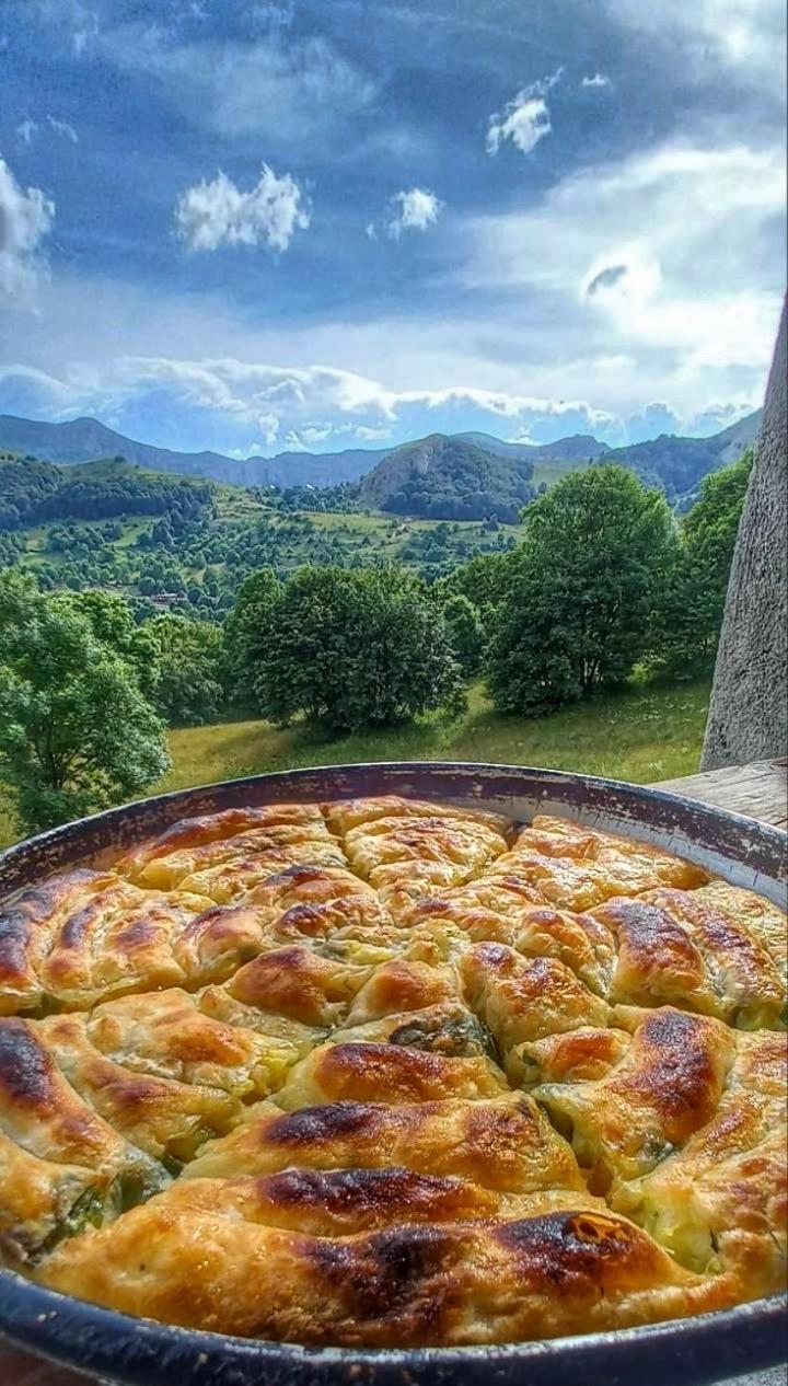 Konak Umoljani Exteriér fotografie